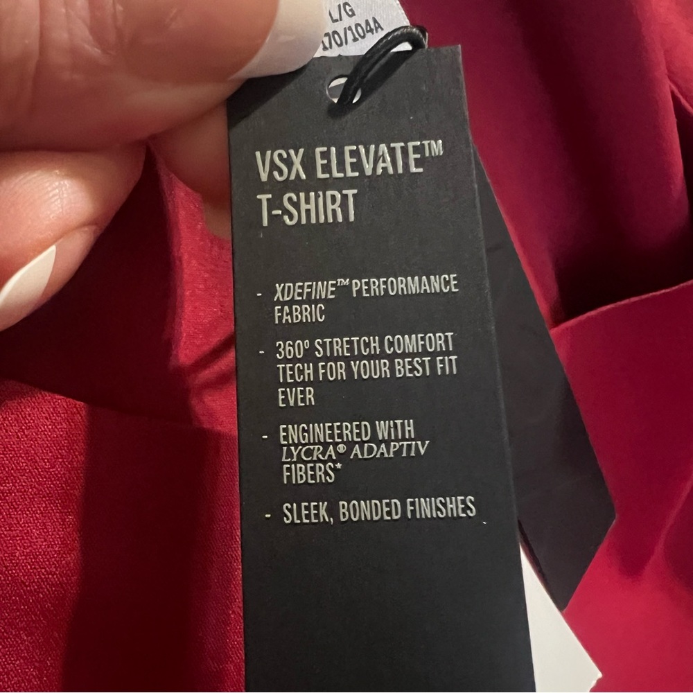 Victoria’s Secret VSX Elevate Tee Red Size Large Performance Top Crew Neck - Picture 11 of 12
